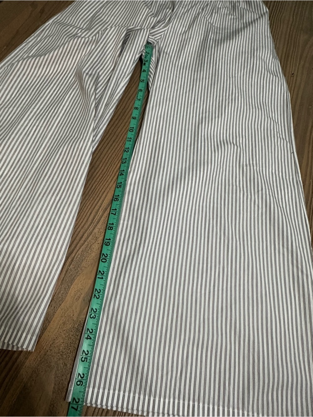 LESET White & Black Pinstripe Wide Leg Pull-On Pants Size S Made in USA - Picture 9 of 12